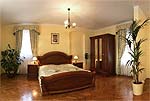 HOTEL CONSTANS
